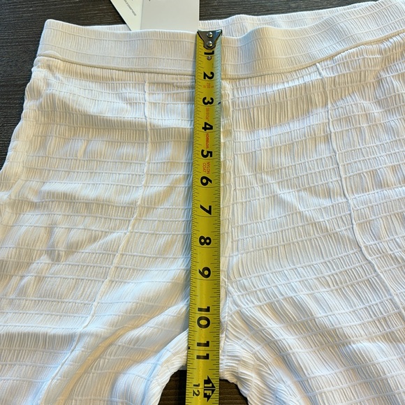 Zara High Waist Textured Flared Leggings White Size M - Picture 9 of 13